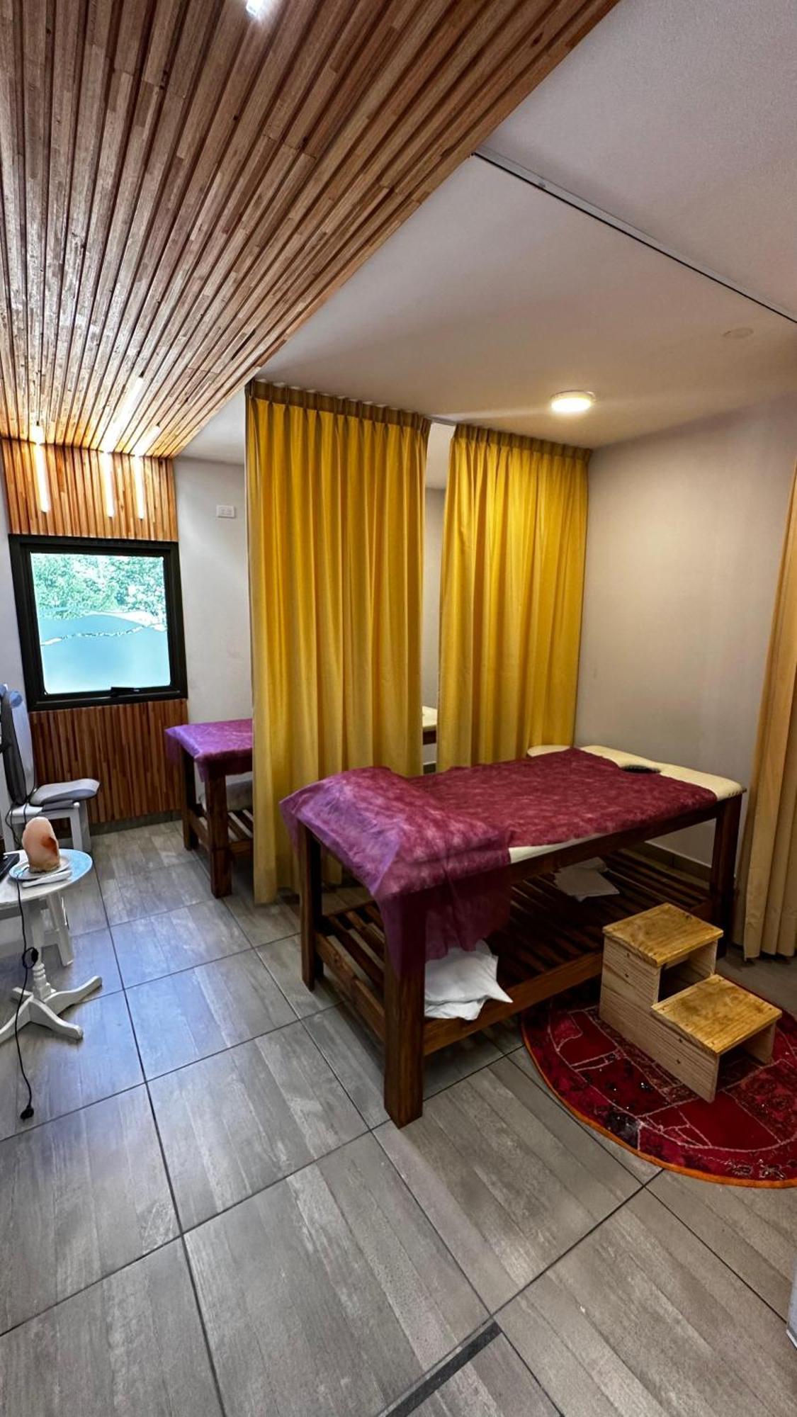 Complejo Riro Namaste Hotel San Antonio de Arredondo Buitenkant foto