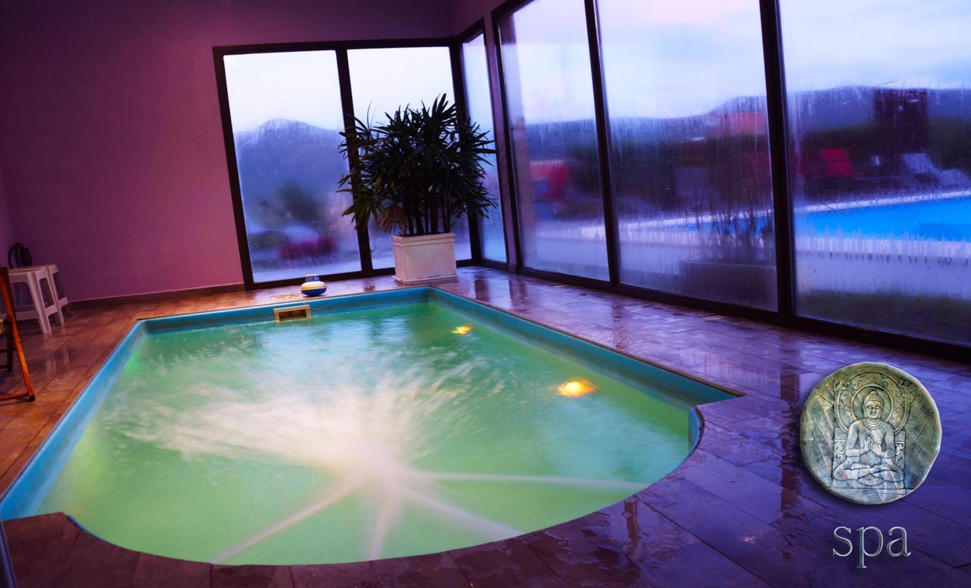 Complejo Riro Namaste Hotel San Antonio de Arredondo Buitenkant foto